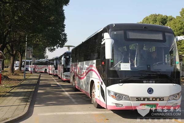 申龙客车 纯电动 城市公交客车