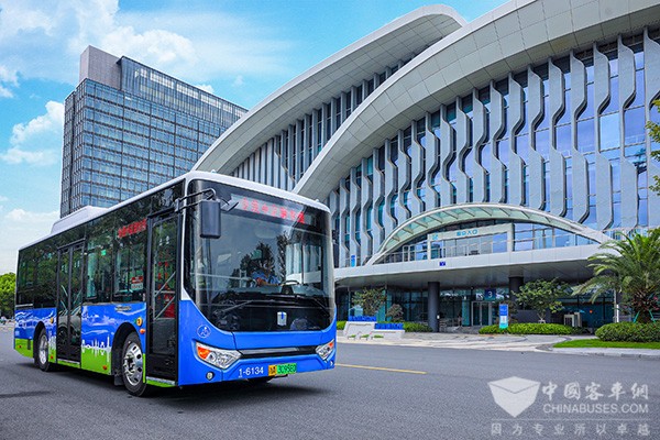 远程新能源 吉利星际客车纯电动 城市客车 杭州公交