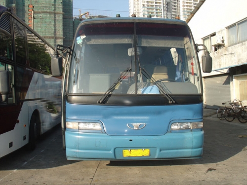 低价出售02年12月原装进口大宇BH117客车,车况特好