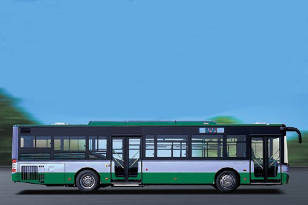 青年JNP6120GHP-1公交车