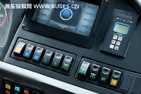 宇通ZK6120HNG3公交车