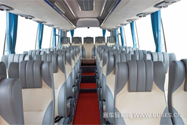 五洲龙FDG6860CNG中短途客运客车