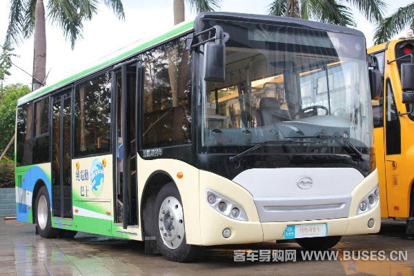 五洲龙FDG6801EVG公交车