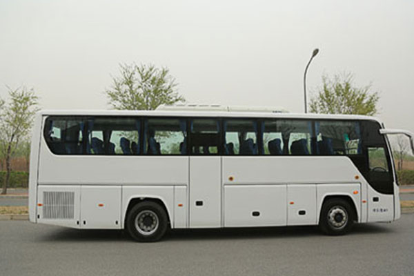 福田欧辉BJ6113U8MHB-5客车（柴油国五24-50座）