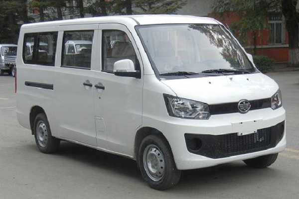 一汽CA6440A85多用途乘用车（汽油国五7座）