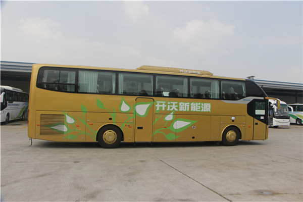 南京金龙NJL6125YA客车（柴油国五24-52座）