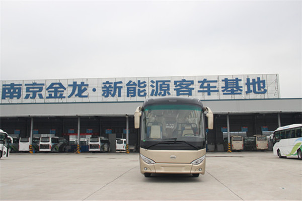 南京金龙NJL6107BEV8客车（纯电动24-47座）