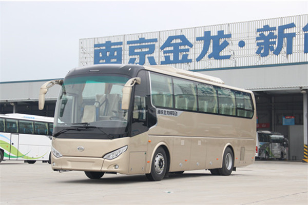 南京金龙NJL6107BEV8客车（纯电动24-47座）