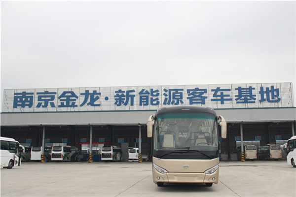 南京金龙NJL6107BEV8客车（纯电动24-47座）