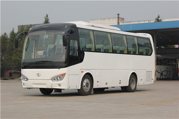 南京金龙NJL6107YA5客车（柴油国五24-55座）