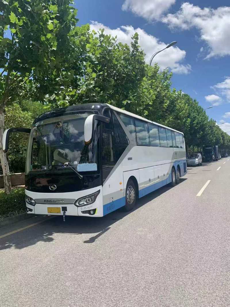 双档齐全国五56座后吊轮有暖气大金龙6135一手旅游车 