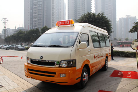 迷你小巴客车 CKZ6581D3