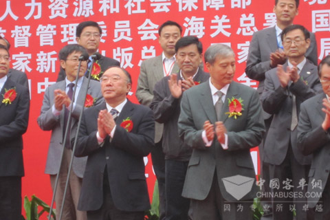 恒通新能源客车中国专利周上放光彩