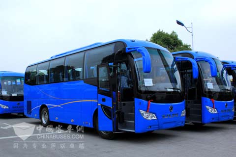 申龙客车