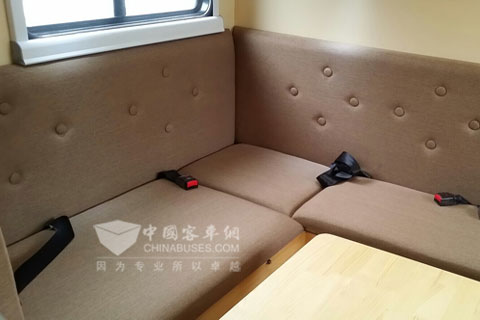 自主创新设计的环形沙发