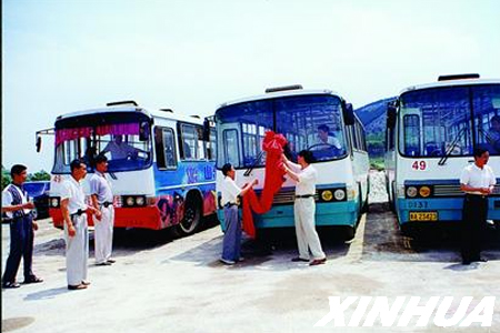 公交公司开辟新线路
