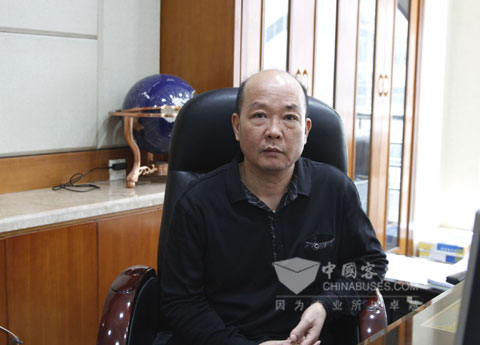 汕头市公共交通总公司副总经理 温日升