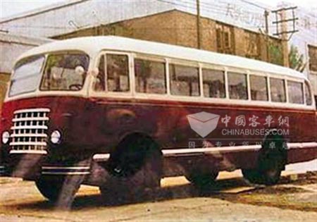 平头型客车
