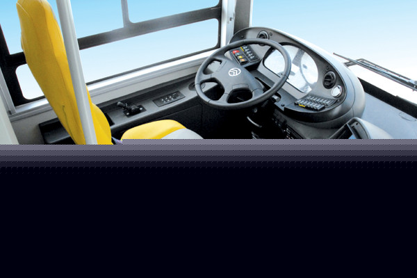 金旅XML6115JHEVA5C公交车（柴油/电混动国五20-39座）