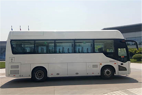 申龙SLK6903AFCEVH客车（燃料电池24-42座）