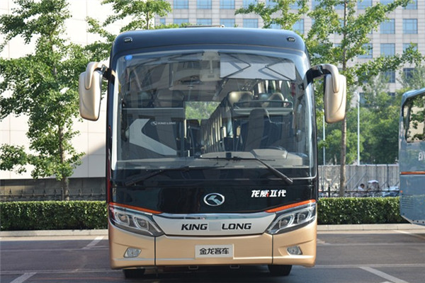 金龙XMQ6127BYD6C客车（柴油国六24-56座）